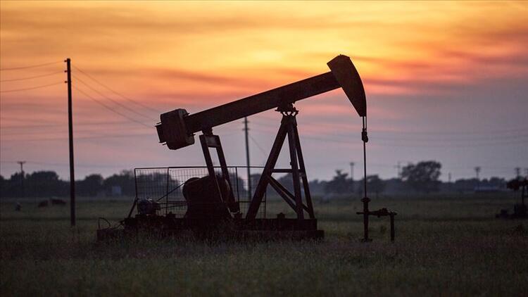Brent petrolün varili 72,10 dolar